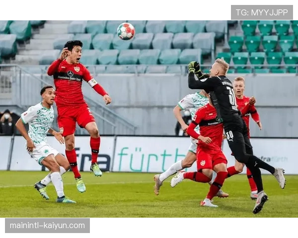 德甲赛季欧战资格争夺日趋白热化 霍芬海姆斯图加特同积27分并列第五